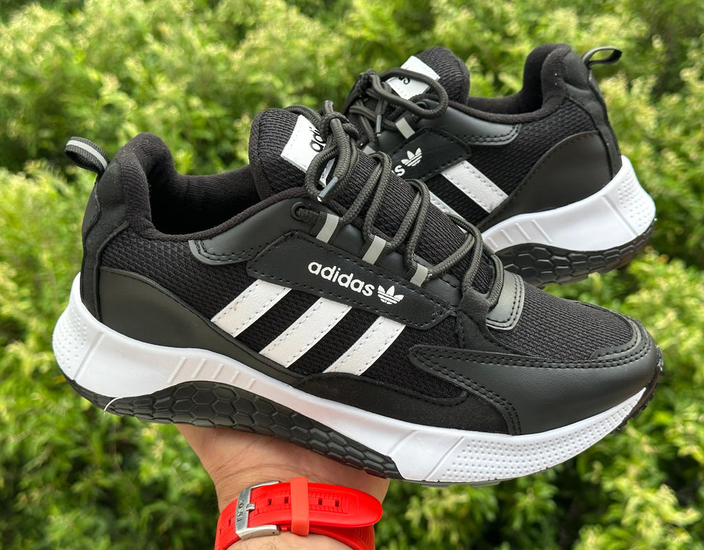 TENIS ADIDAS